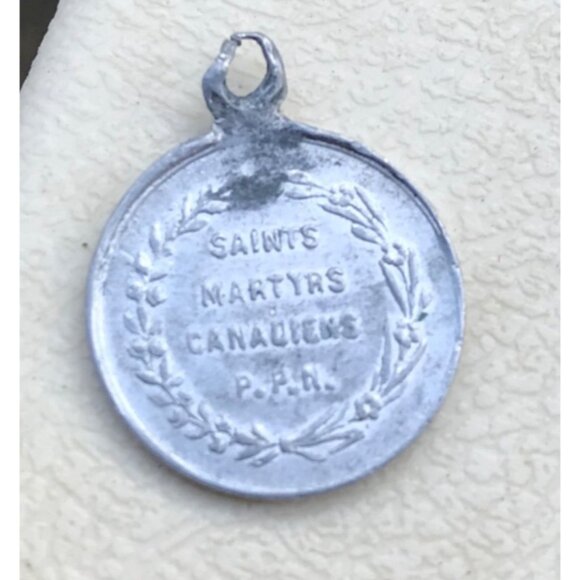 Saints Martyrs Canadiens p p n Lightweight Medal 3/4" Catholic Religion - Picture 2 of 3